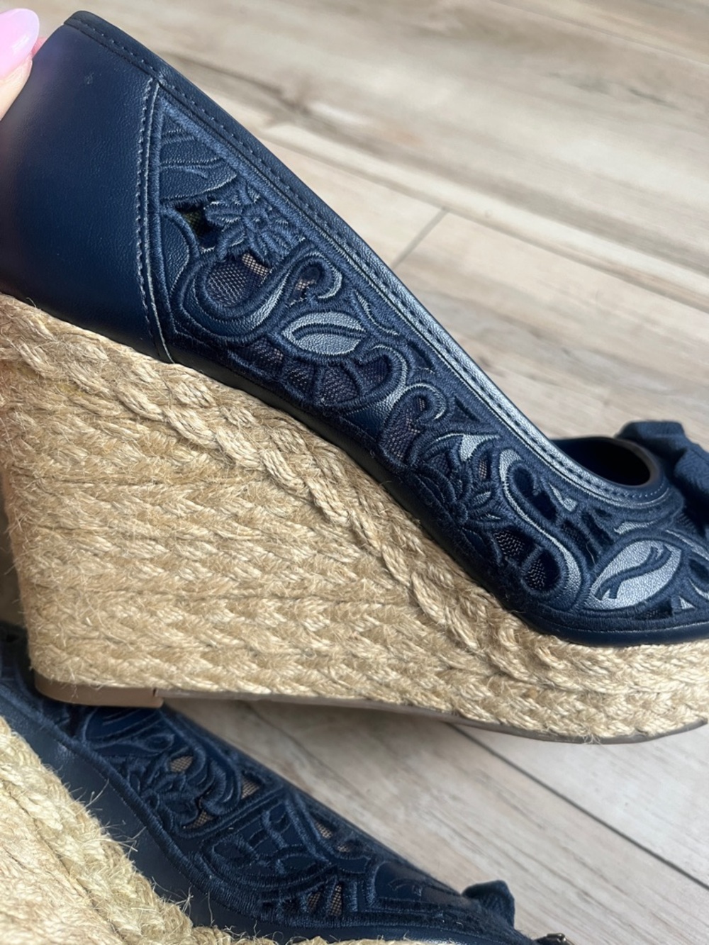 Kelly & Katie Navy Espadrille Wedge Peep-Toe Heels with Bow Detail size 8 - Picture 6 of 6